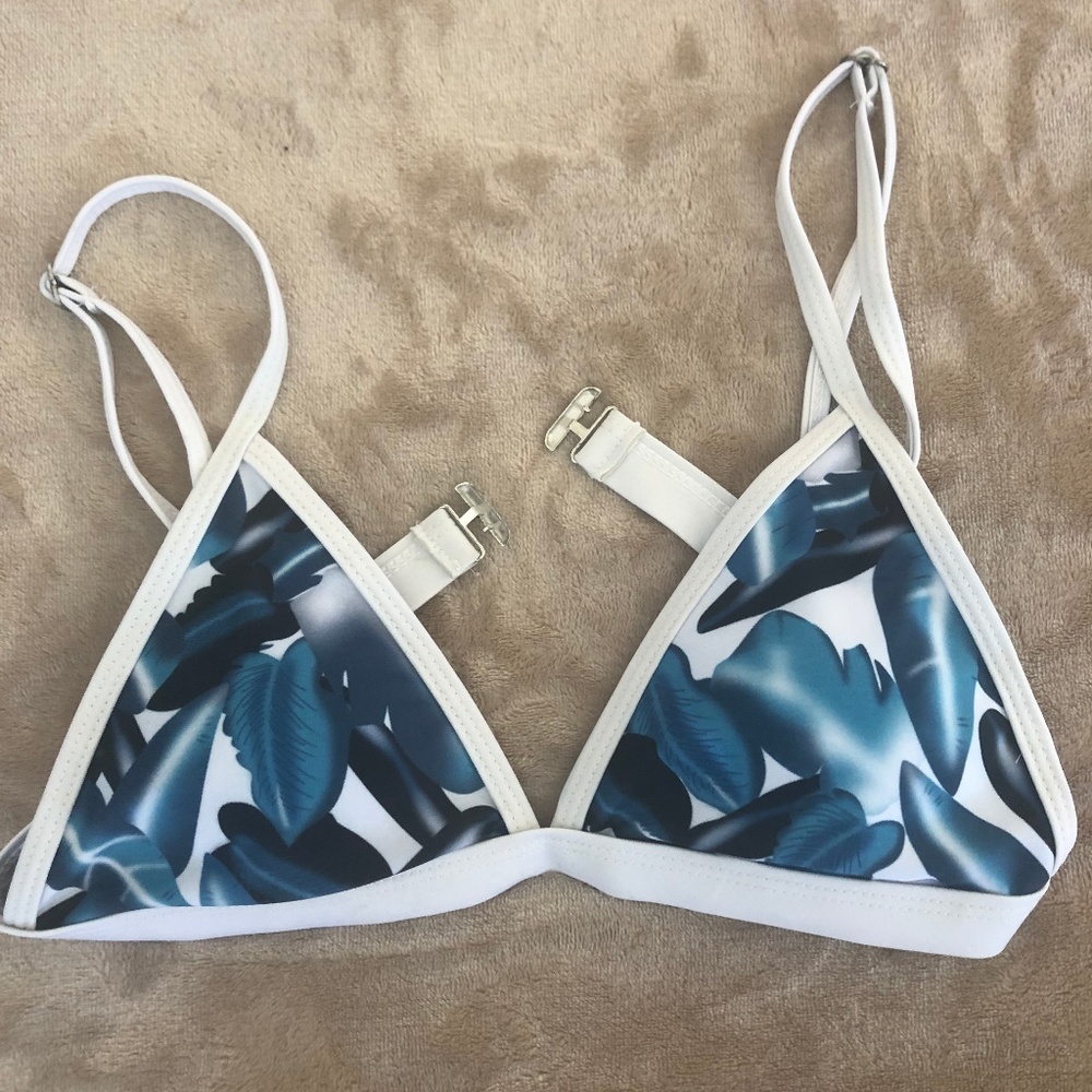 PINK VS BATHING SUIT BIKINI TOP - TROPICAL LEAVES